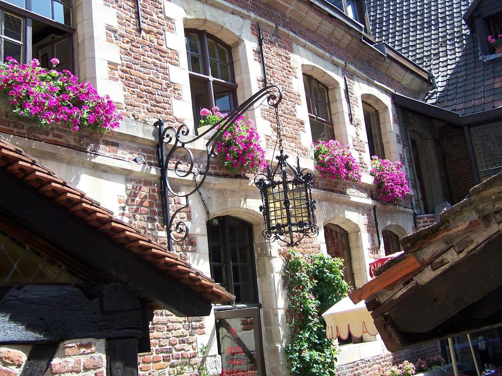 ואלנסיין Auberge Du Bon Fermier מראה חיצוני תמונה